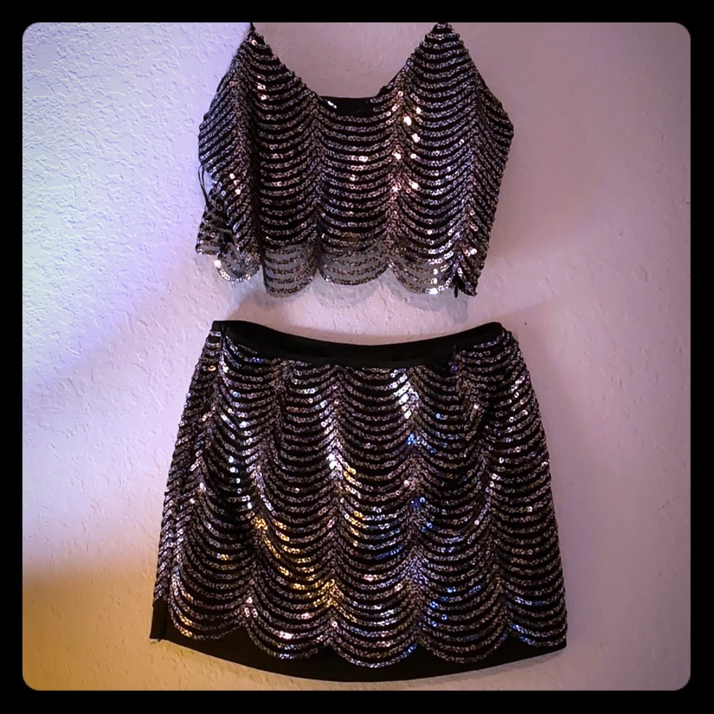 Two Piece SILVER GLITTER SET